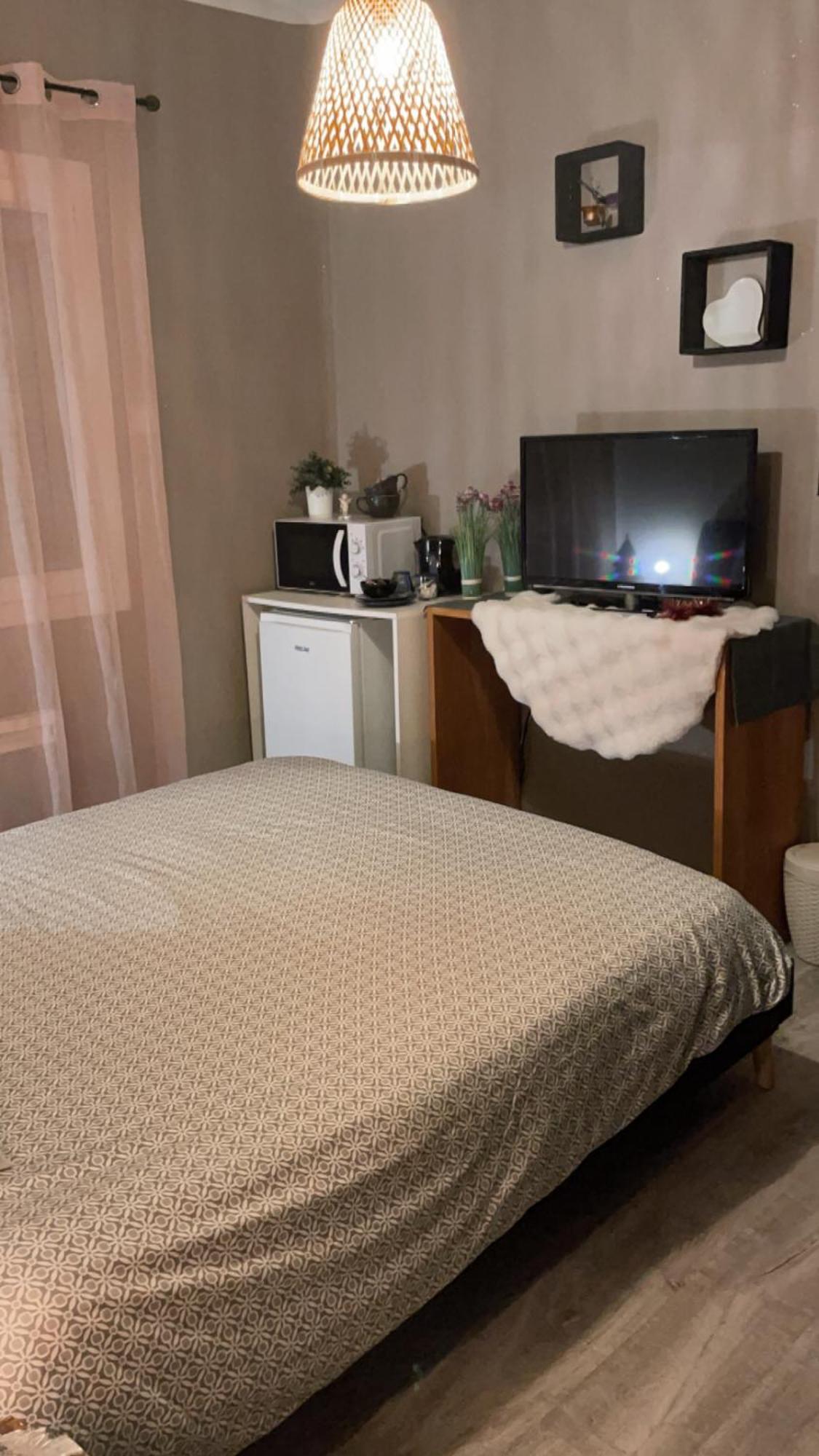 Chambres Demarine Мартиг Экстерьер фото