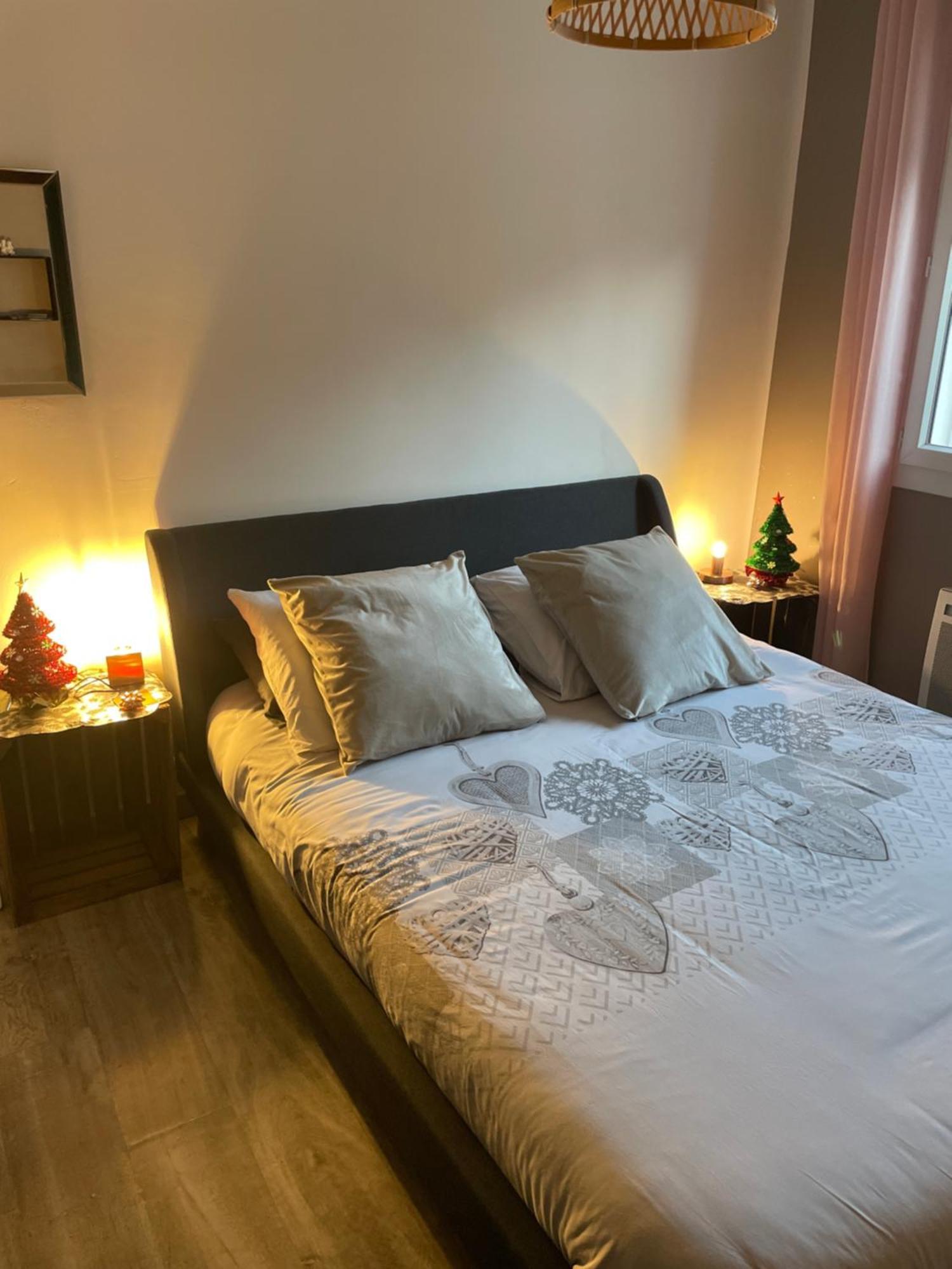 Chambres Demarine Мартиг Экстерьер фото