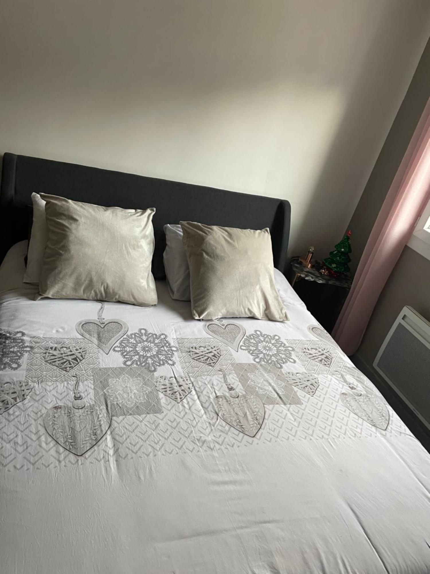 Chambres Demarine Мартиг Экстерьер фото